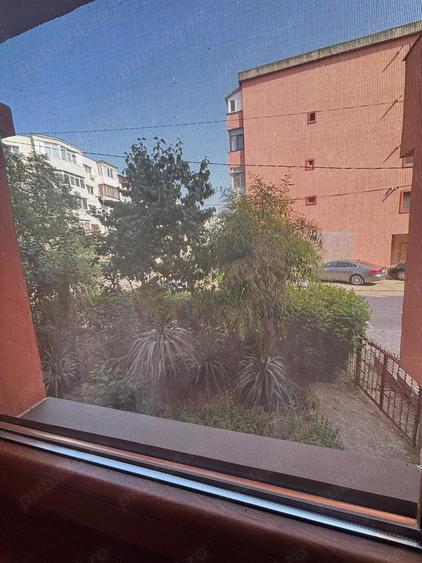 Apartament 4 camere decomandat Extindere Costineni de vanzare - 4