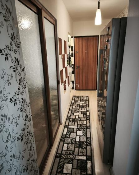 Vand apartament 2 camere