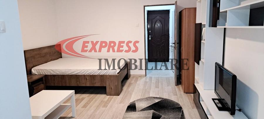 Dristor, Ramnicu Sarat, Piata, Auchan - 3