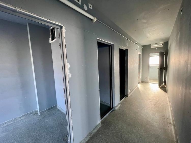 Spatiu comercial finisat de vanzare in Borhanci - 5