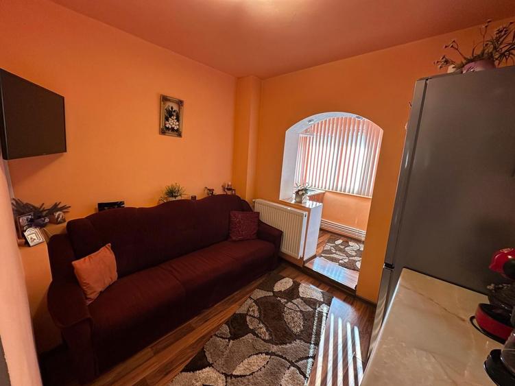 3 camere, cartier Sarari, 2 bai, mobilat complet, direct proprietar - 5