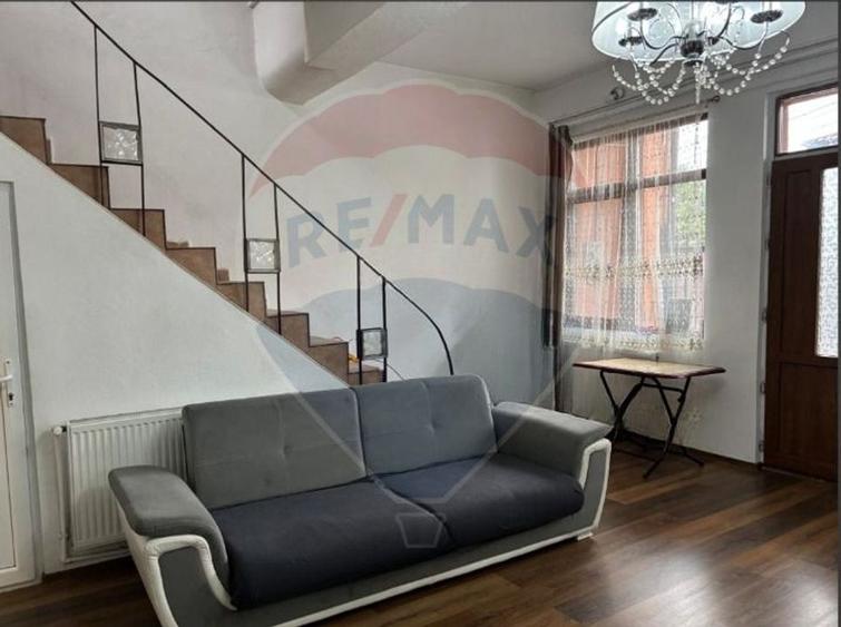 Casa cu 3 camere pretabila pentru Spatiu Comercial in Bucurestii Noi - 4