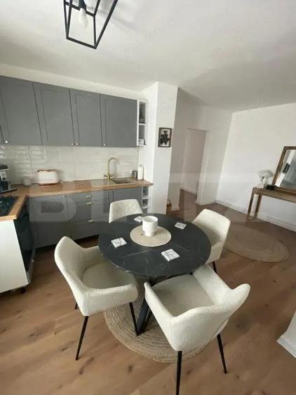 Apartament 3 camere, decomandat, 70 mp, Rovine - Borcanul cu Miere - 5