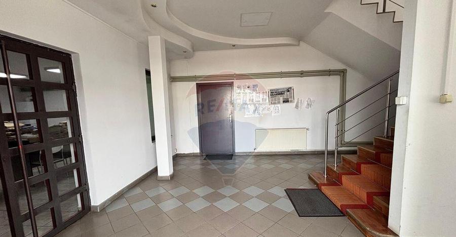 Spa?iu de birouri de 431mp in zona Kaufland Medias - 34