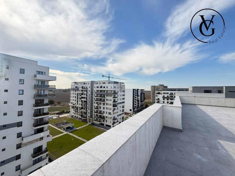 Penthouse cu 3 camere decomandat în Tomis Plus