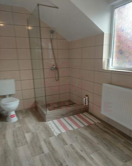 CASA DE VACAN?A 5 CAMERE,POINANA MARULUI, JUD.CARA?-... - 12