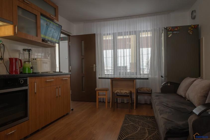 Vrei o casa mica la tara, cu tot confortul din oras? Oportunitate in Stanesti! - 10