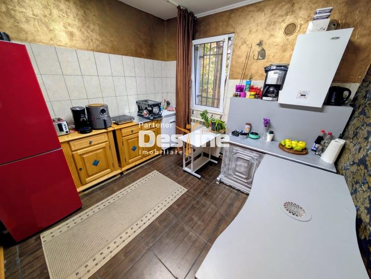 Spatiu comercial Apartament 2 camere 48 mp renovat complet utilat salon Podu Ros - 10
