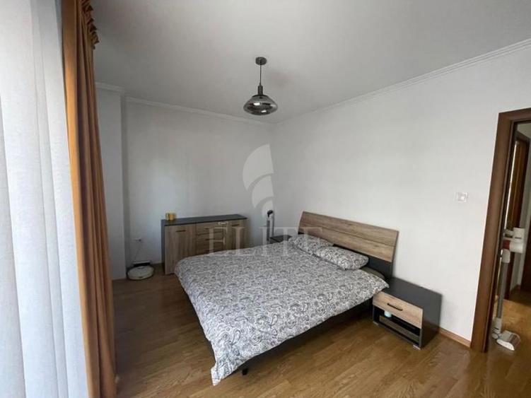 Apartament 3 camere în zona SCOALA ELF - 7