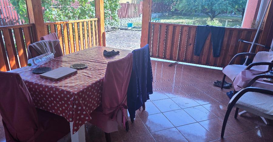 Vand proprietate in Deva. zona Ceangai, compusa din 2 case de locuit, - 3