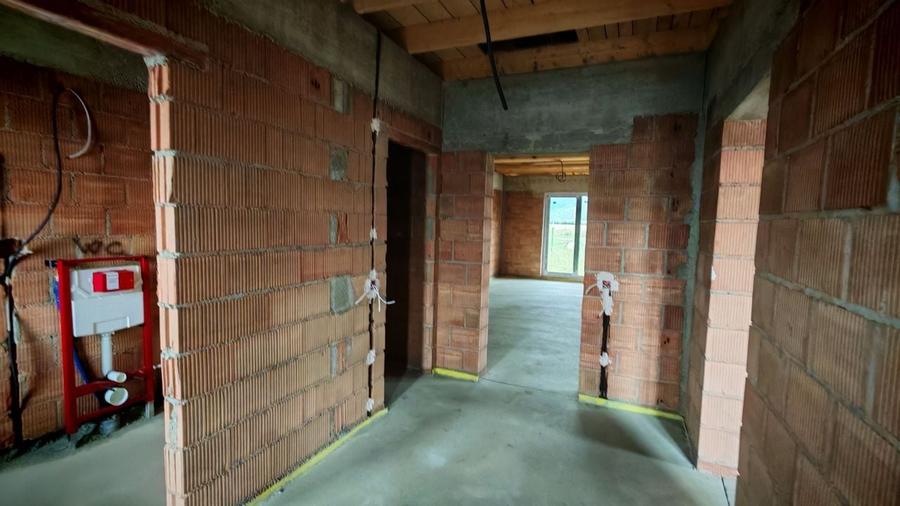 Casa la cheie in CRISTIAN pe Parter, zona de vile,250.000 euro - 19