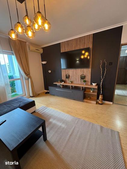Apartament cu 3 camere, mobilat în Vitan