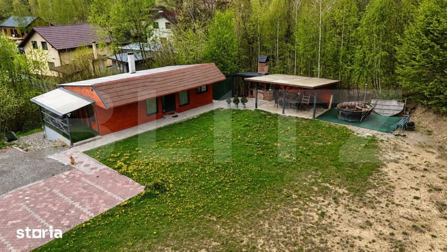 Casă cu 3 camere cu Teren 1500 Mp în Deda