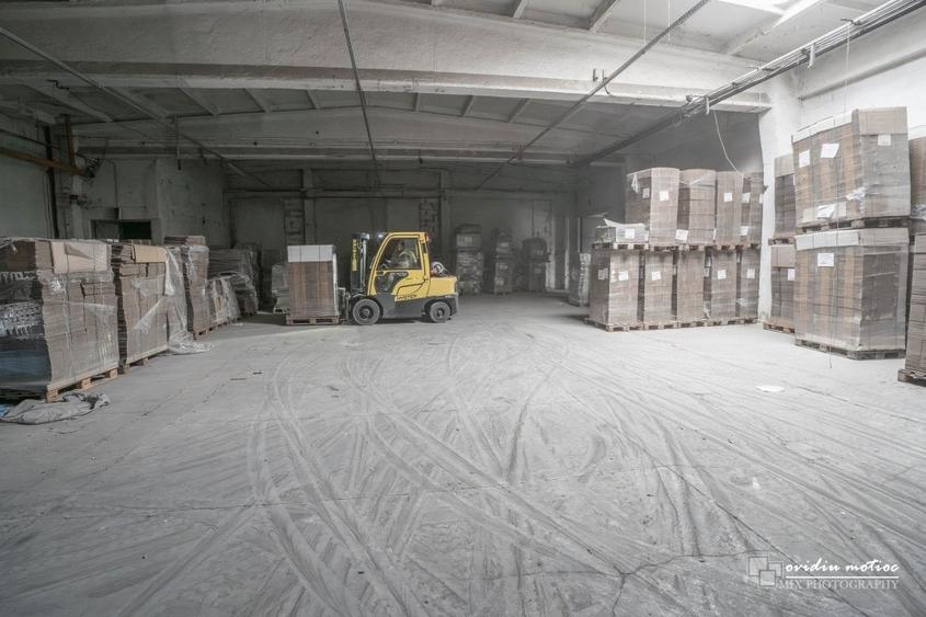 Spațiu industrial, de 9,500 mp, în Central