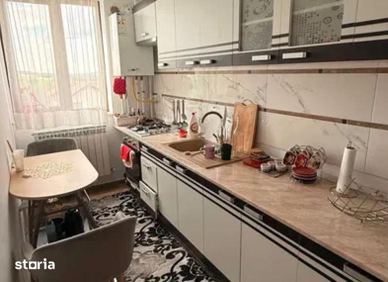Apartament cu 2 camere în Podul de Fier