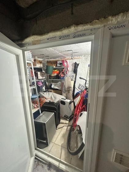 Garsonieră decomandată, mobilată în Micro 12