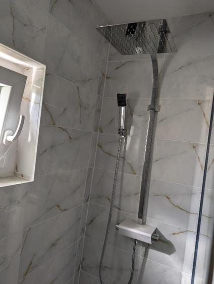 Apartament cu 2 camere semidecomandat în Soarelui