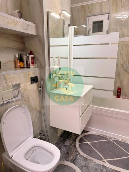 Apartament cu 2 camere decomandat în Est