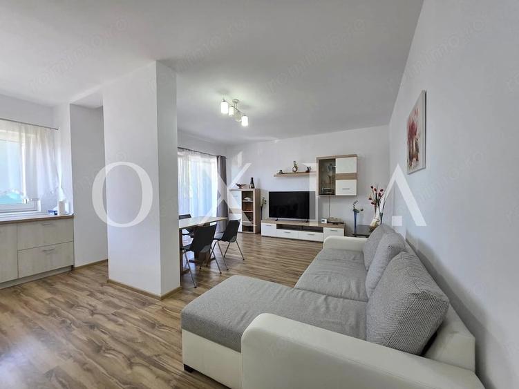 Apartament cu 3 camere decomandat în Buziașului