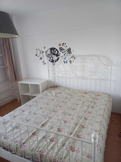 Apartament cu 2 camere decomandat în Ștefan cel Mare