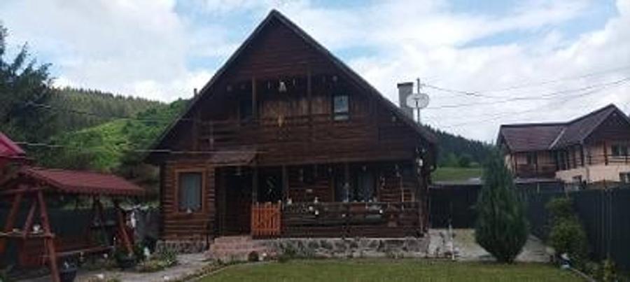 Casă individuală cu 3 camere cu Garaj în Lunca Bradului