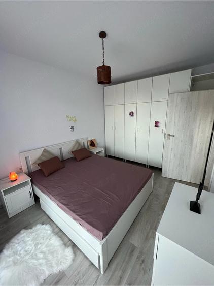 Apartament cu 2 camere decomandat în Torontalului