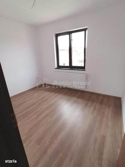 Casă cu 4 camere cu Teren 300 Mp în Prelungirea Ghencea