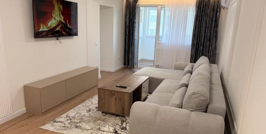 Apartament cu 3 camere decomandat, mobilat în Berceni