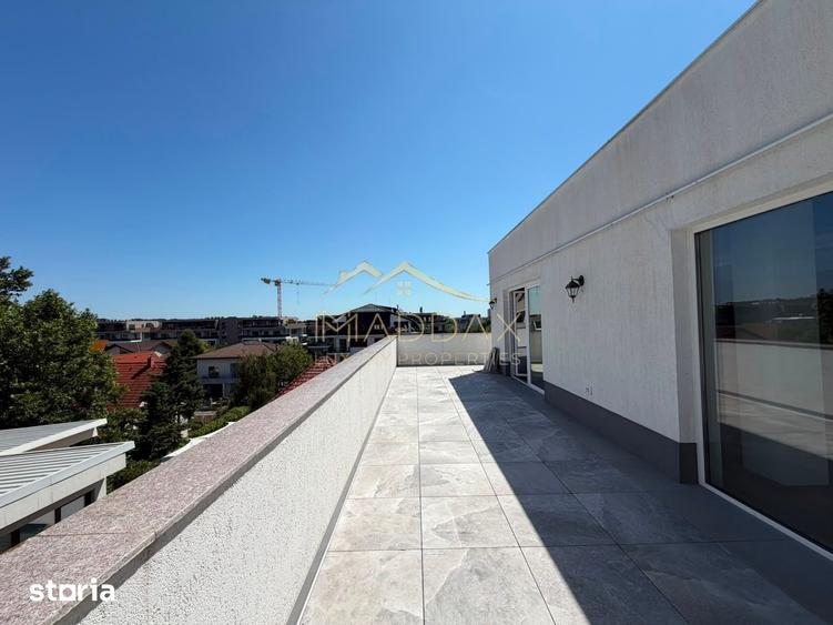 Apartament cu 4 camere în Central