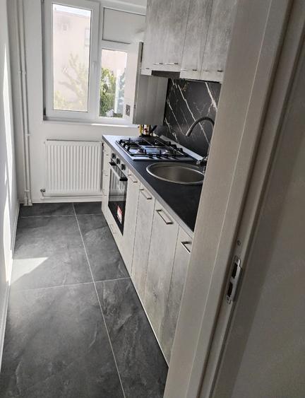 Apartament cu 2 camere semidecomandat în Trivale