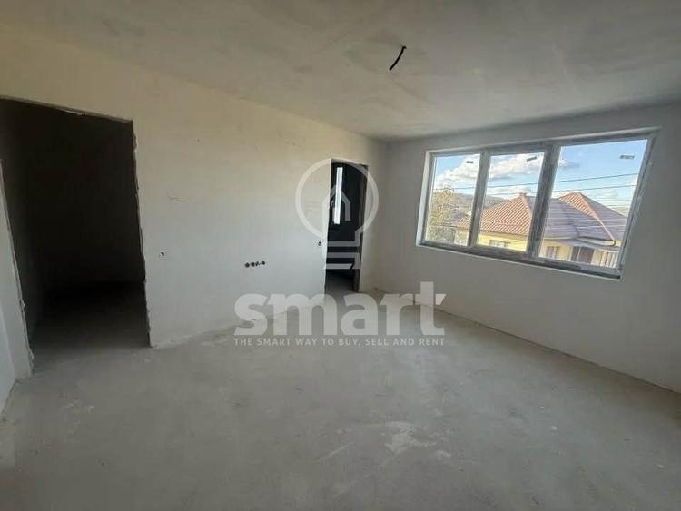 Duplex cu 4 camere cu Canalizare în Apahida