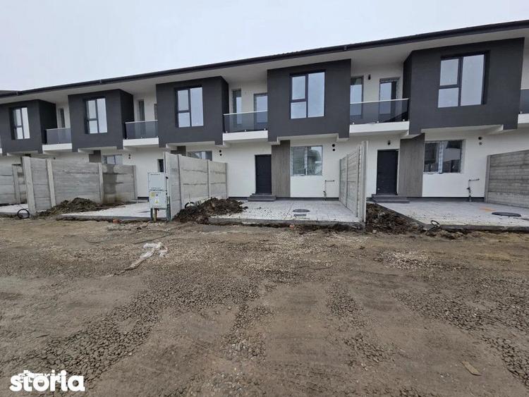 Casă cu 3 camere cu Teren 210 Mp în Central