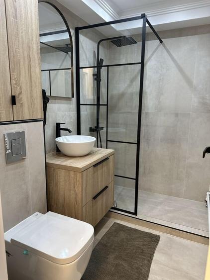 Apartament cu 2 camere semidecomandat în Ultracentral