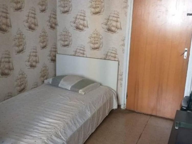 Apartament cu 3 camere decomandat în Obor