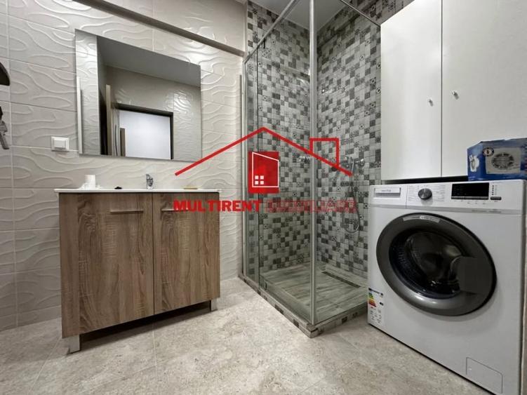 Apartament cu 2 camere decomandat în E3