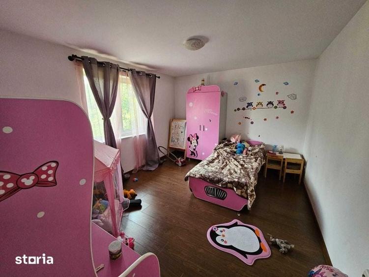 Casă cu 4 camere cu Teren 168 Mp în Brănești