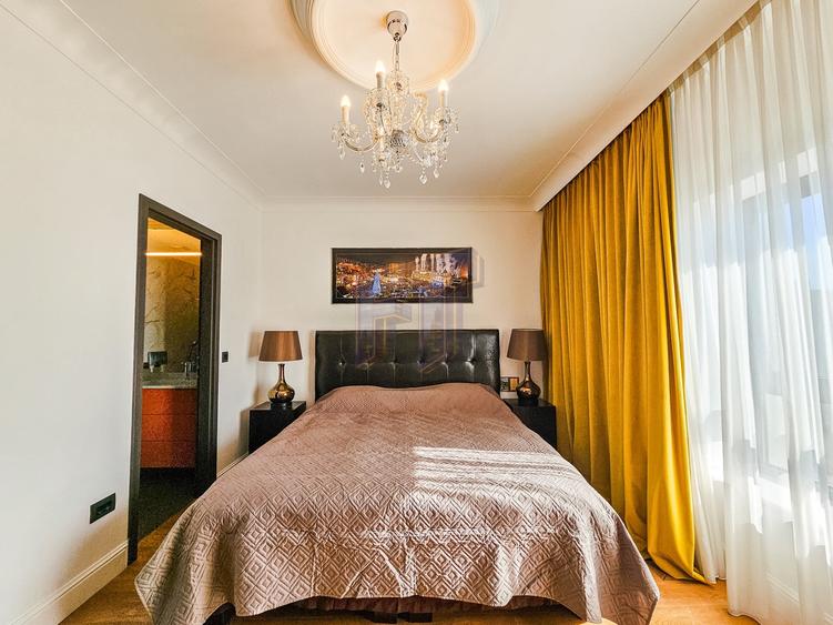 Apartament cu 4 camere decomandat, mobilat în Tei