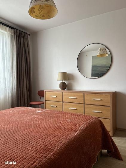 Apartament cu 3 camere decomandat în Drumul Taberei