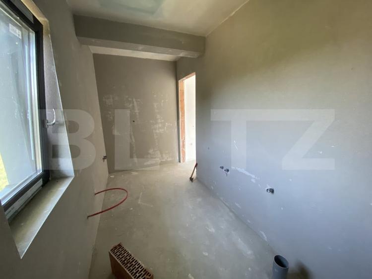 Casă individuală cu 4 camere cu Teren 500 Mp în Exterior Sud
