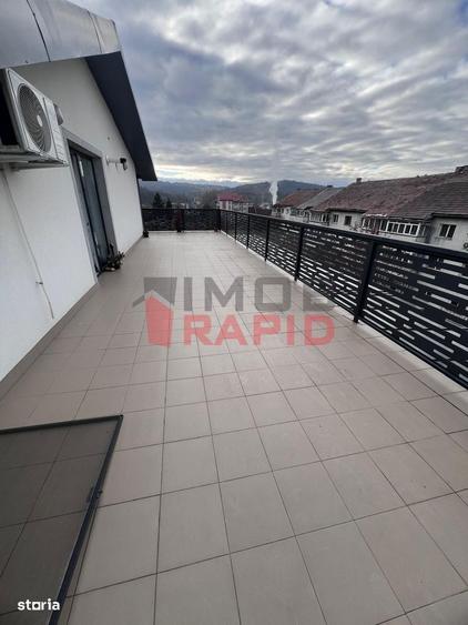 Apartament cu 3 camere în Central