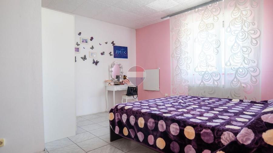 Casă individuală cu 5 camere cu Teren 258 Mp în Nord-Est