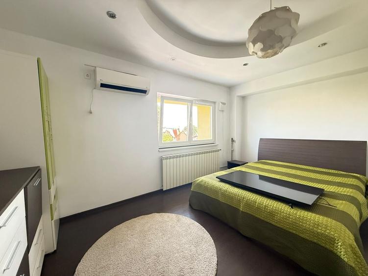 Apartament cu 3 camere semidecomandat, mobilat în Calea Călărașilor