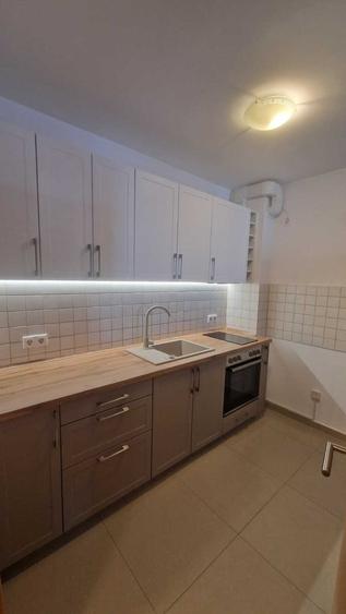 Apartament cu 2 camere decomandat în Bartolomeu