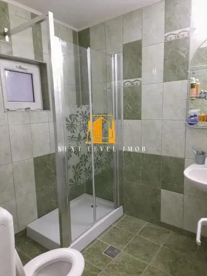 Casă cu 4 camere cu Teren 1000 Mp în Central