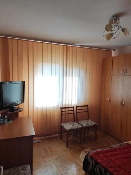 Apartament cu 2 camere decomandat, mobilat în Cug