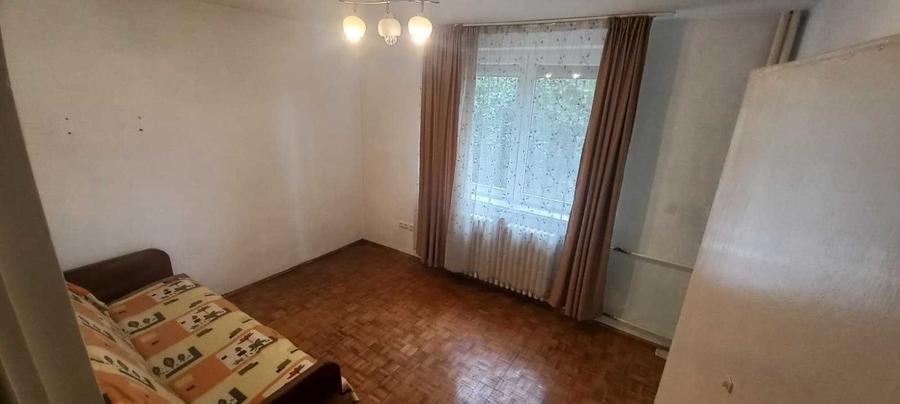 Apartament cu 2 camere semidecomandat în Decebal