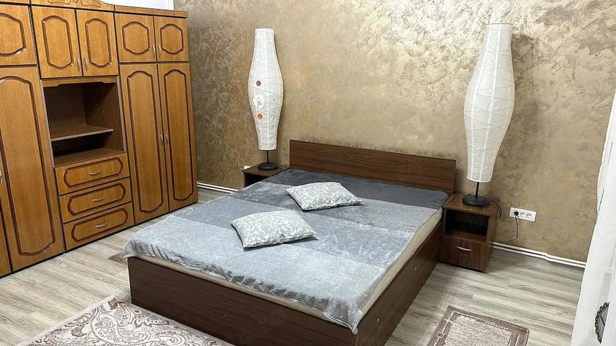 Casă cu 2 camere cu Teren 300 Mp în Dâmbovița