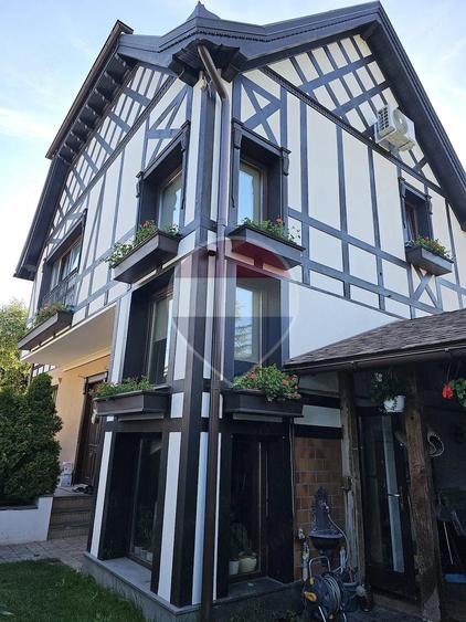 Casă cu 3 camere cu Teren 180 Mp în Central