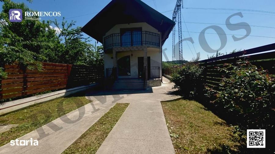 Casă cu 5 camere cu Teren 598 Mp în Călinești