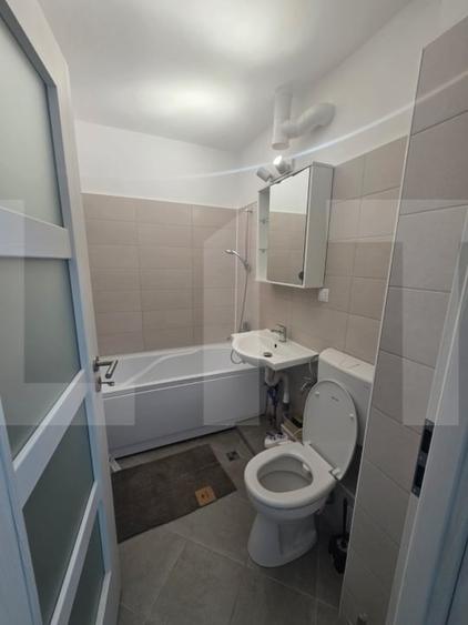 Apartament spatios cu 2 camere - 12